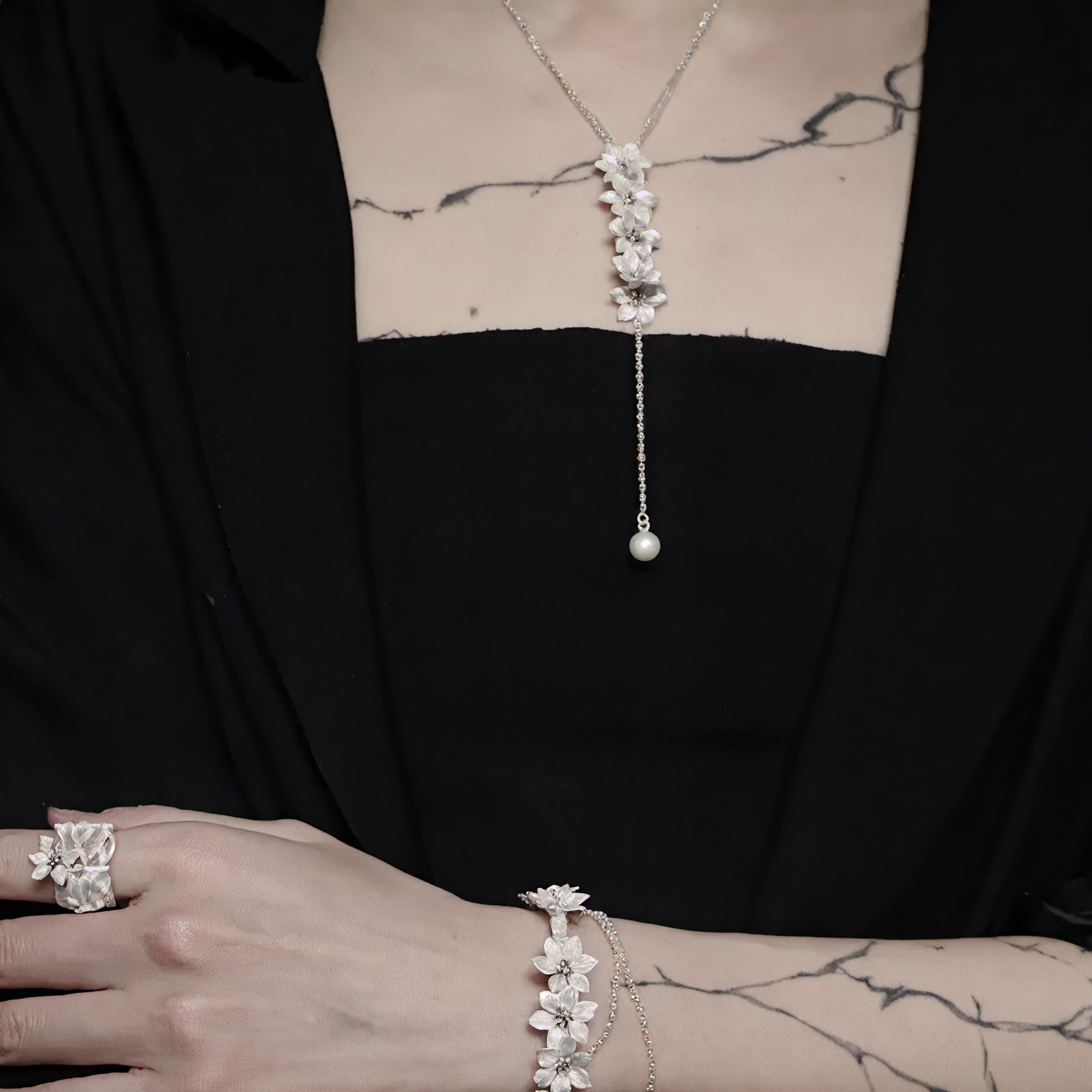 Fireflies-Spring Flowers Ⅰ Silver Floral Bracelet
