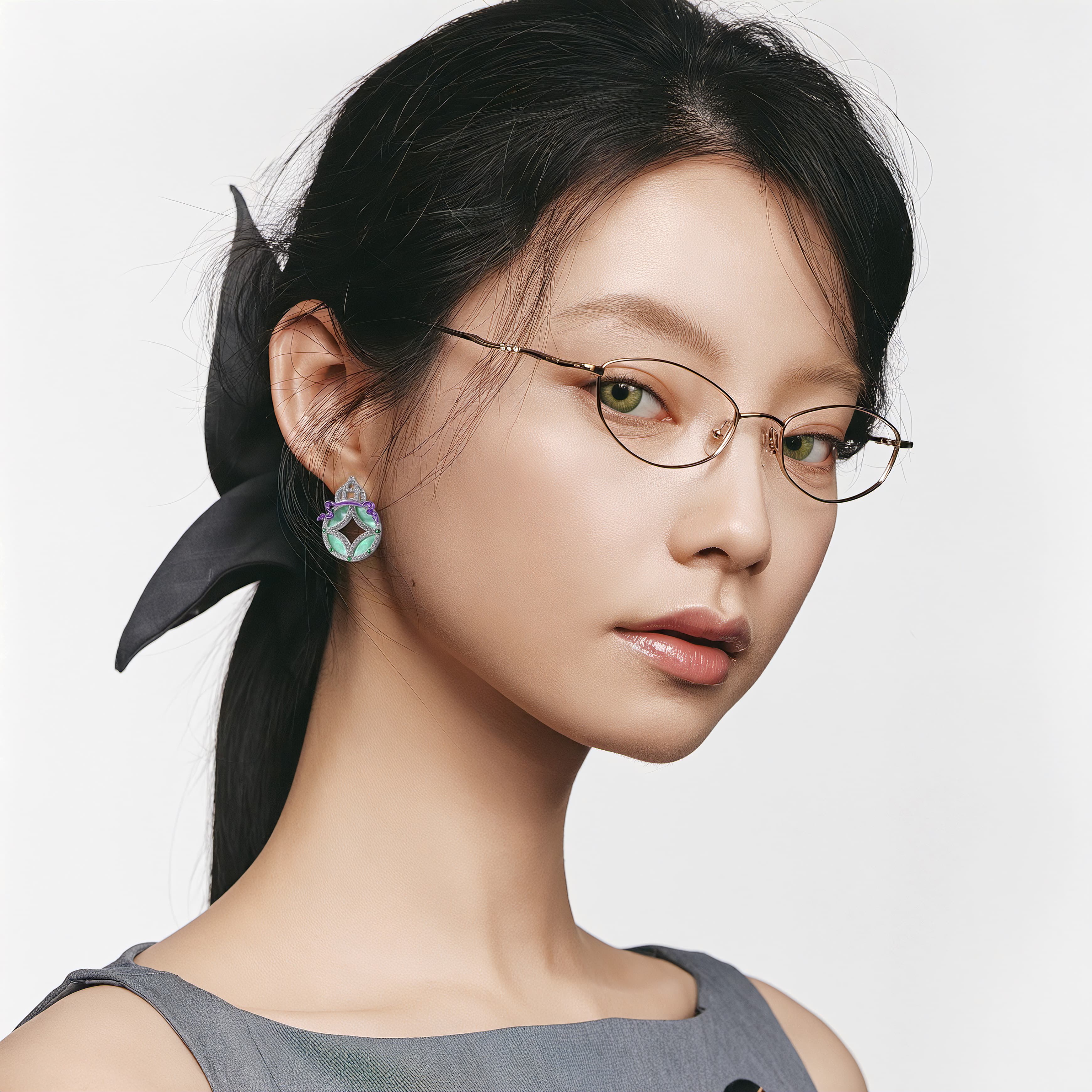 Hulu Tao Xi Earrings