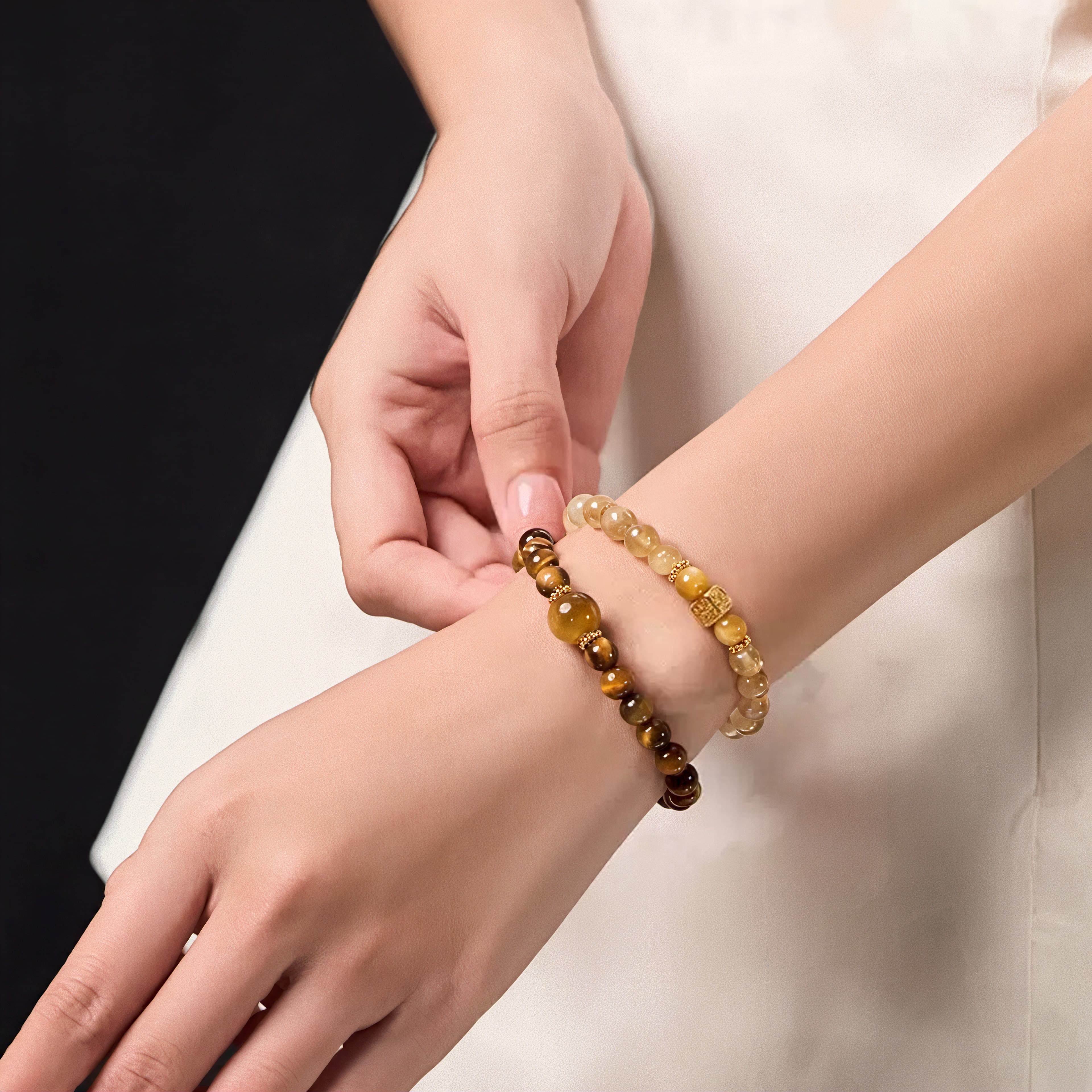 Tiger's Eye Crystal Glow Bracelet